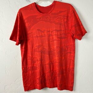 Lululemon Shirt Knit Top‎ Tee Metal Vent Tech Camouflage Camo Orange Print Crew